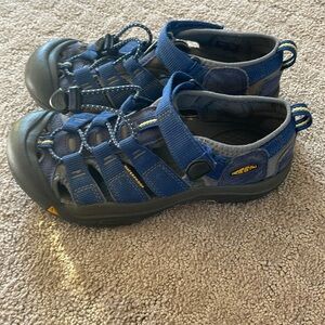 Keen Newport H2 sandal - Boys Size 3